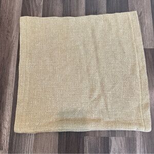 Pottery Barn Everyday Linen Pillow Cover